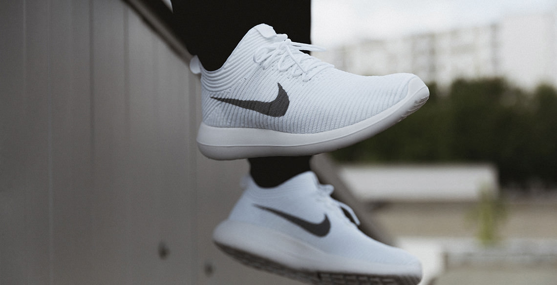 Nike Roshe Run on sale Knit dames Wit